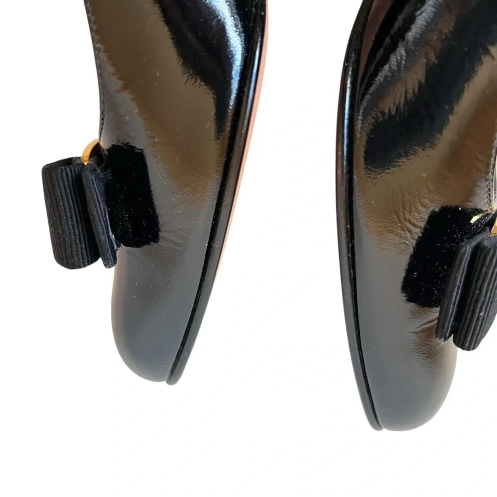 Sold! Salvatore Ferragamo Black  with Bow Detail size 8 AAAA new - Picture 10 of 16